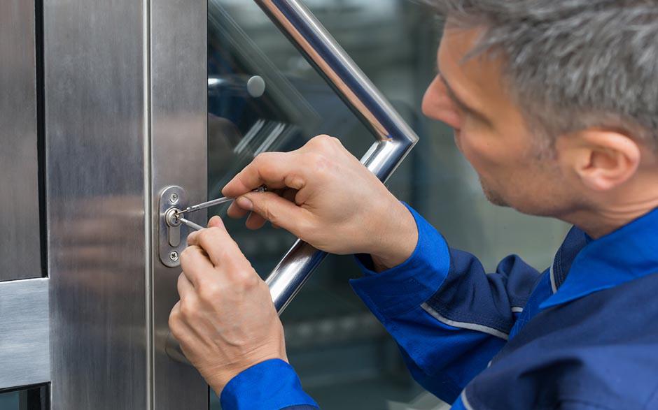 changer une serrure sans clé Fosses